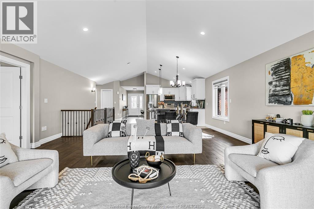 Photo 6 of 1258 Tom Toth Street, Lasalle ON