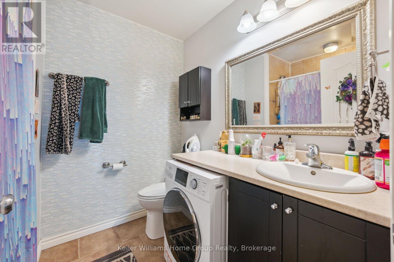 Photo 25 of 234 Delhi Street, Guelph ON