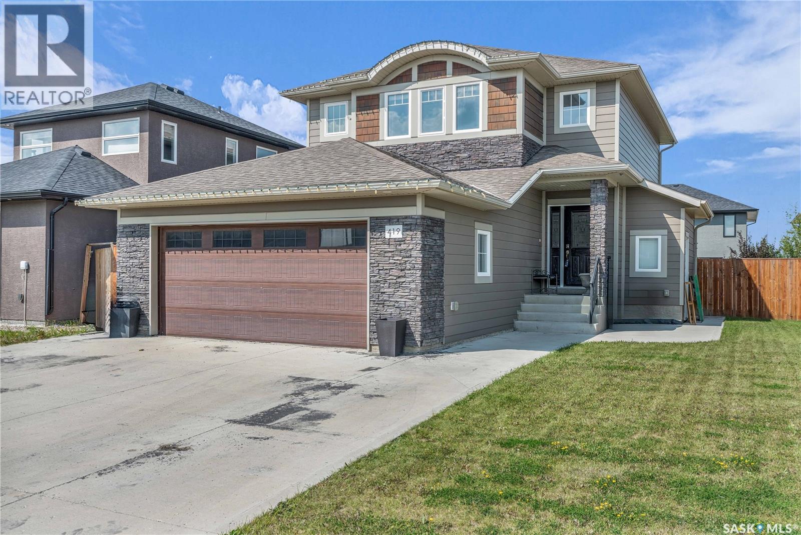Photo 1 of 419 Pichler Crescent, Saskatoon SK