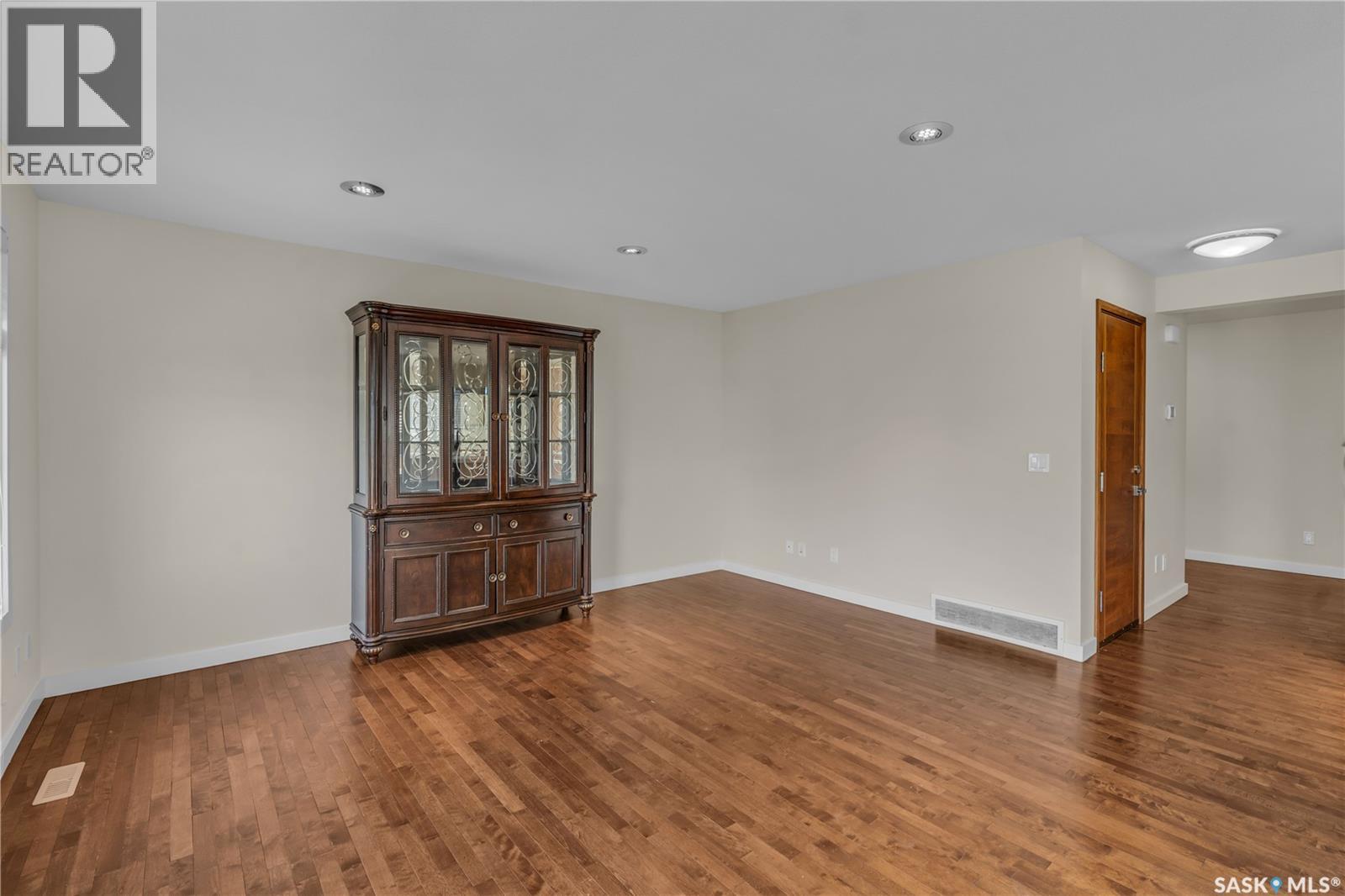 Photo 12 of 419 Pichler Crescent, Saskatoon SK
