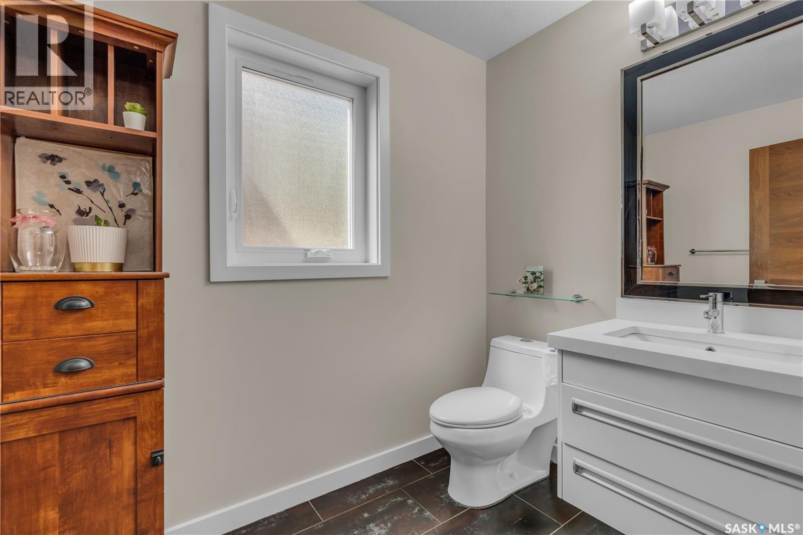 Photo 15 of 419 Pichler Crescent, Saskatoon SK
