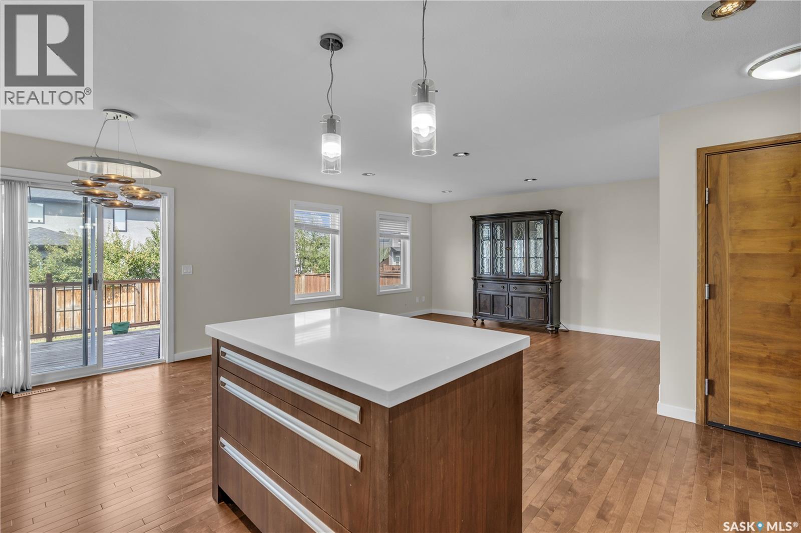 Photo 8 of 419 Pichler Crescent, Saskatoon SK