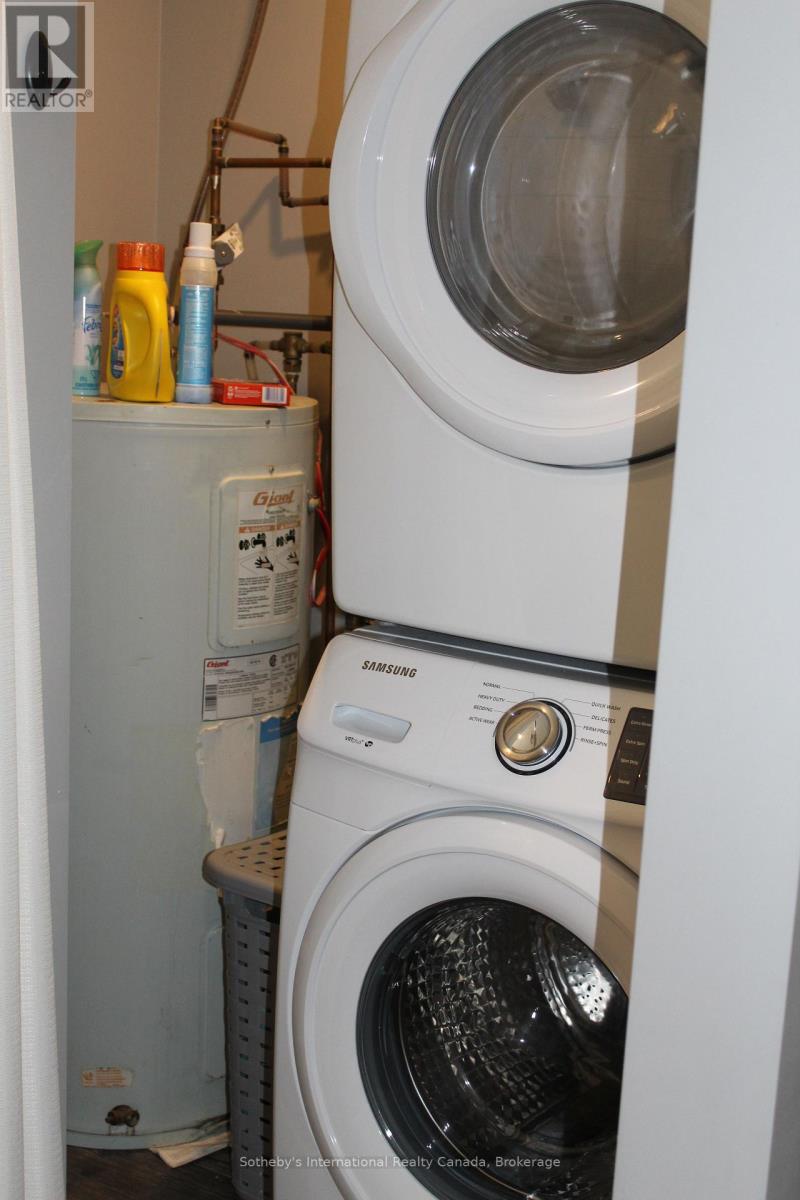 Photo 9 of A B 218 Fifth Street, Collingwood ON