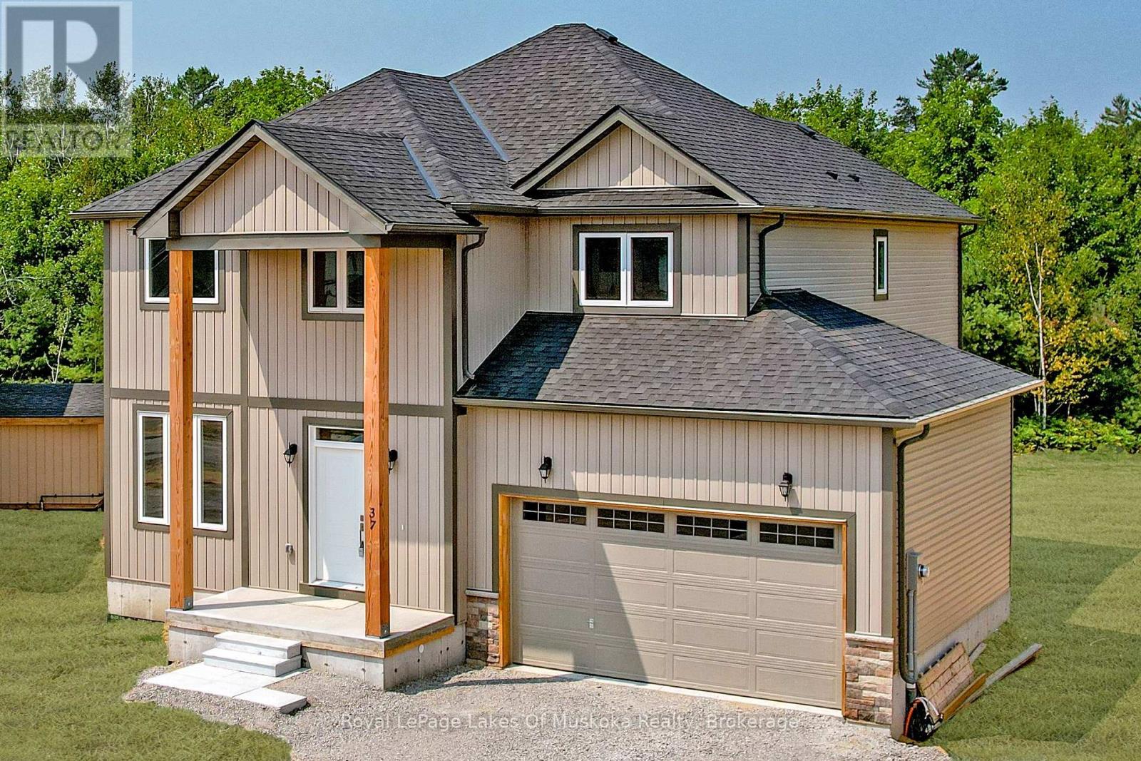Photo 1 of 37 Whitehorn Park, Bracebridge ON