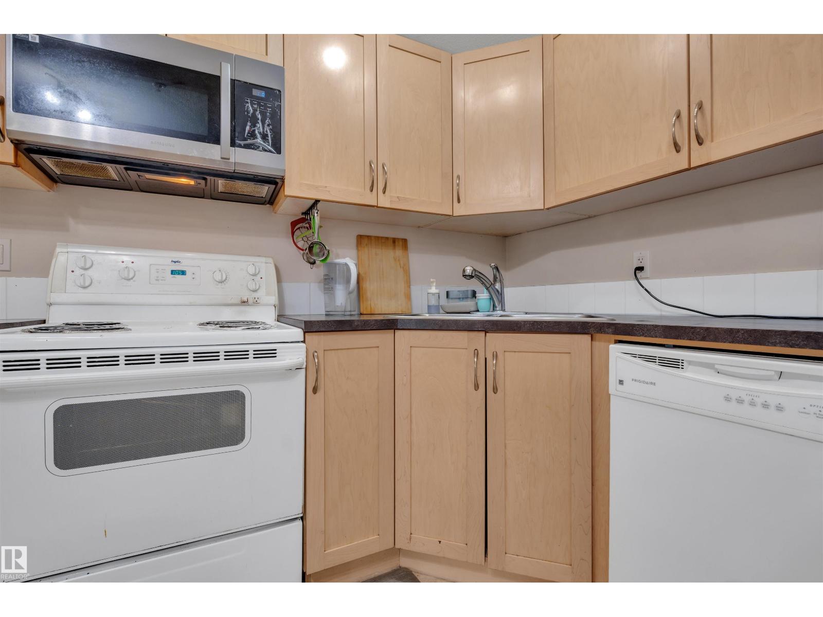 Photo 21 of 108 392 Silver Berry Rd Nw, Edmonton AB