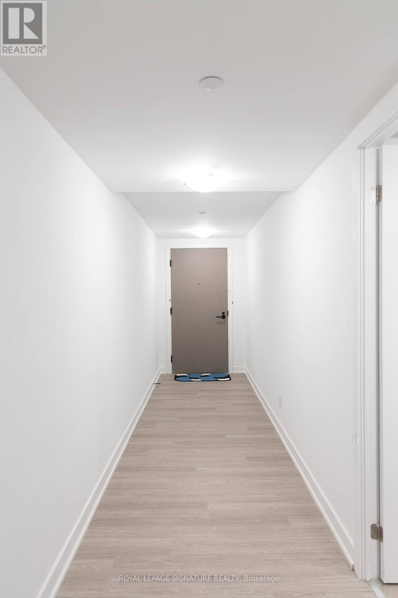 Photo 17 of 406 47 Mutual St Street, Toronto ON