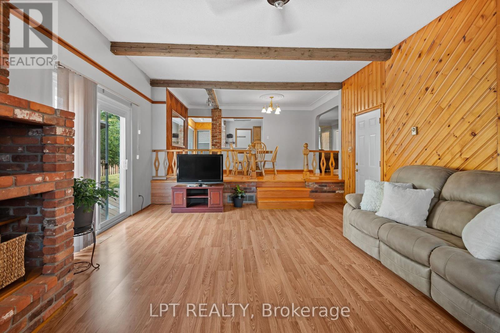 Photo 24 of 788 Meadowood Road, Kingston ON
