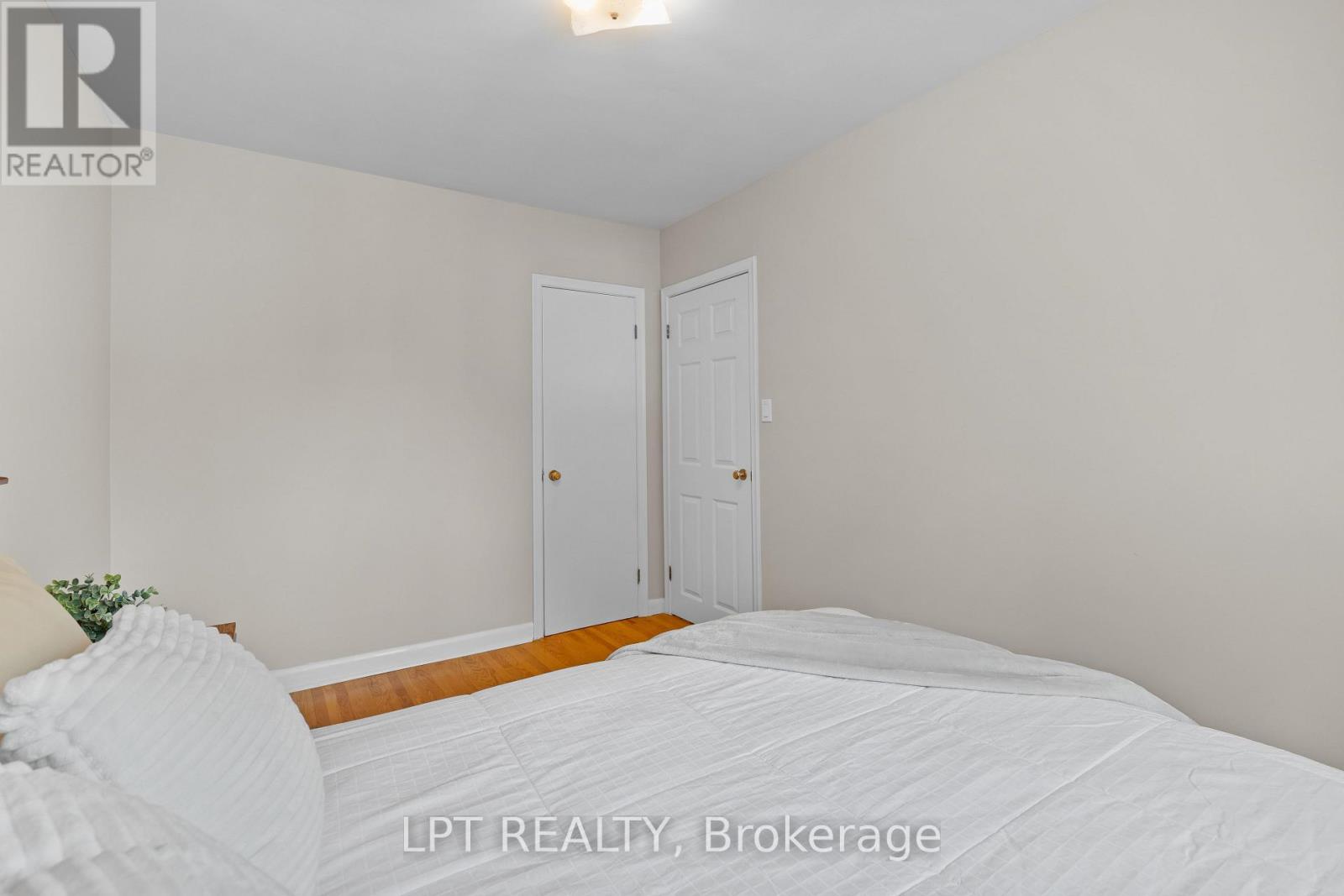 Photo 20 of 788 Meadowood Road, Kingston ON