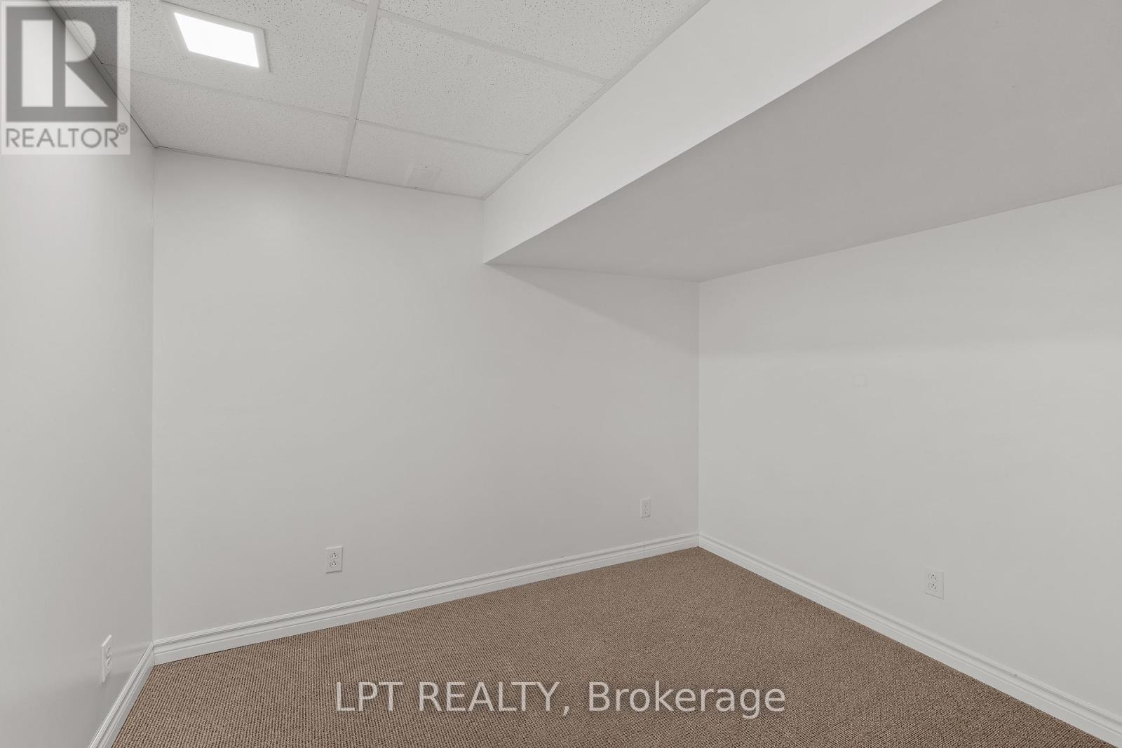Photo 12 of 788 Meadowood Road, Kingston ON