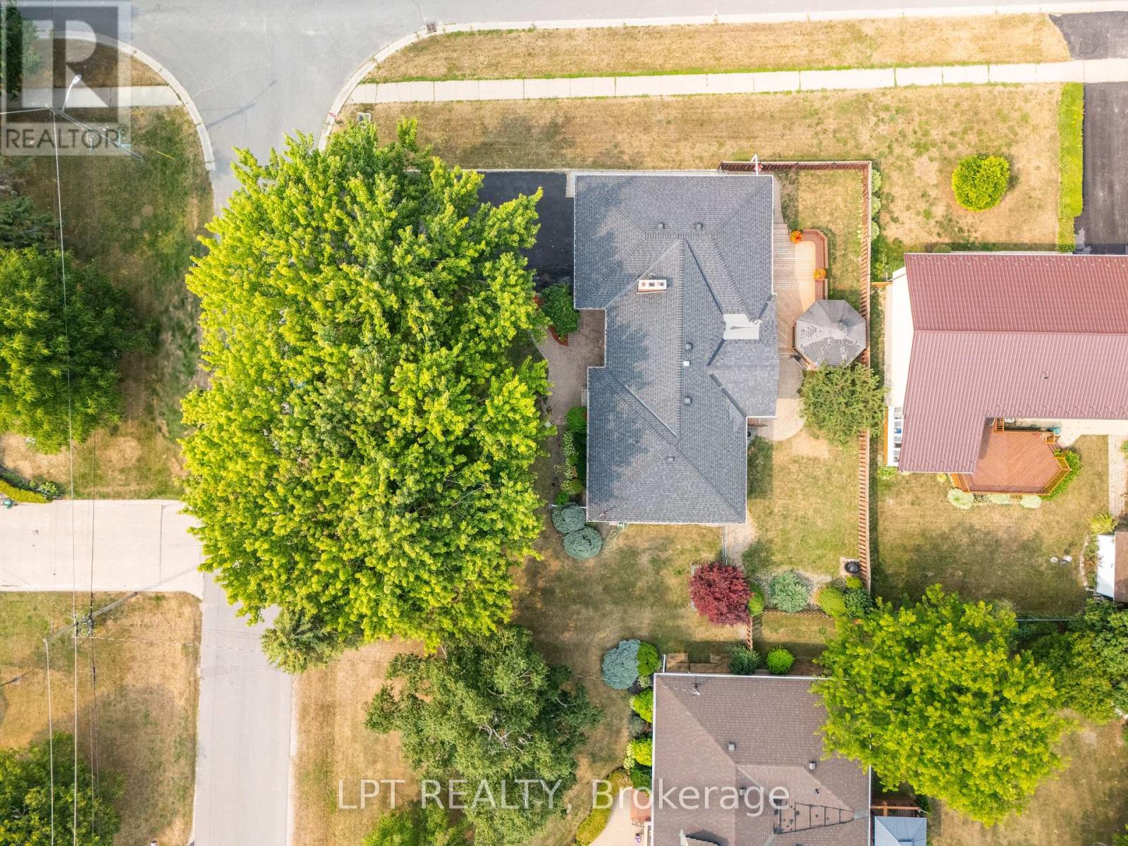 Photo 42 of 788 Meadowood Road, Kingston ON