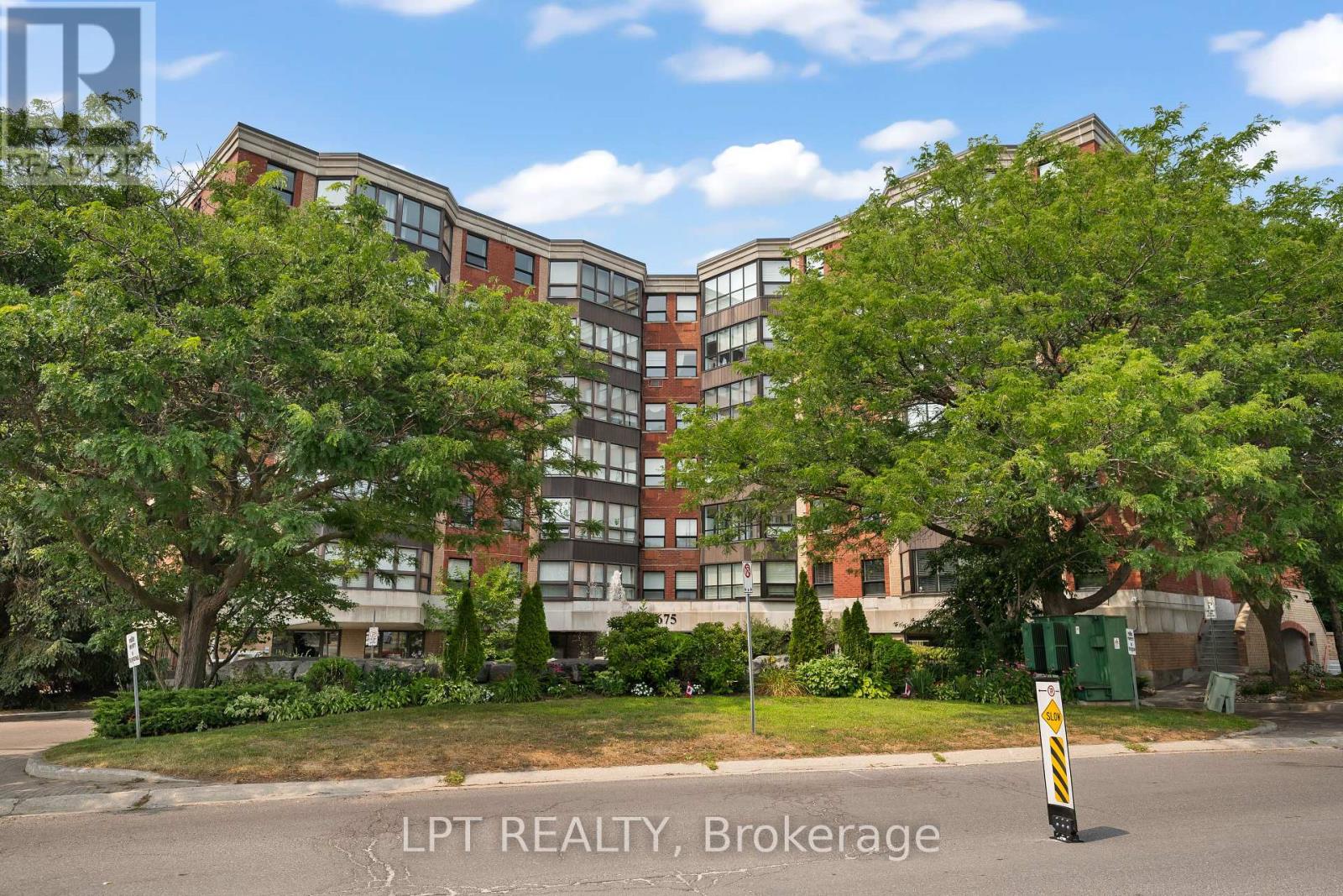 Photo 10 of 401 675 Davis Drive, Kingston ON