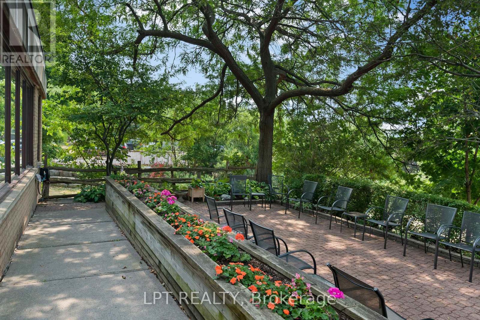 Photo 6 of 401 675 Davis Drive, Kingston ON