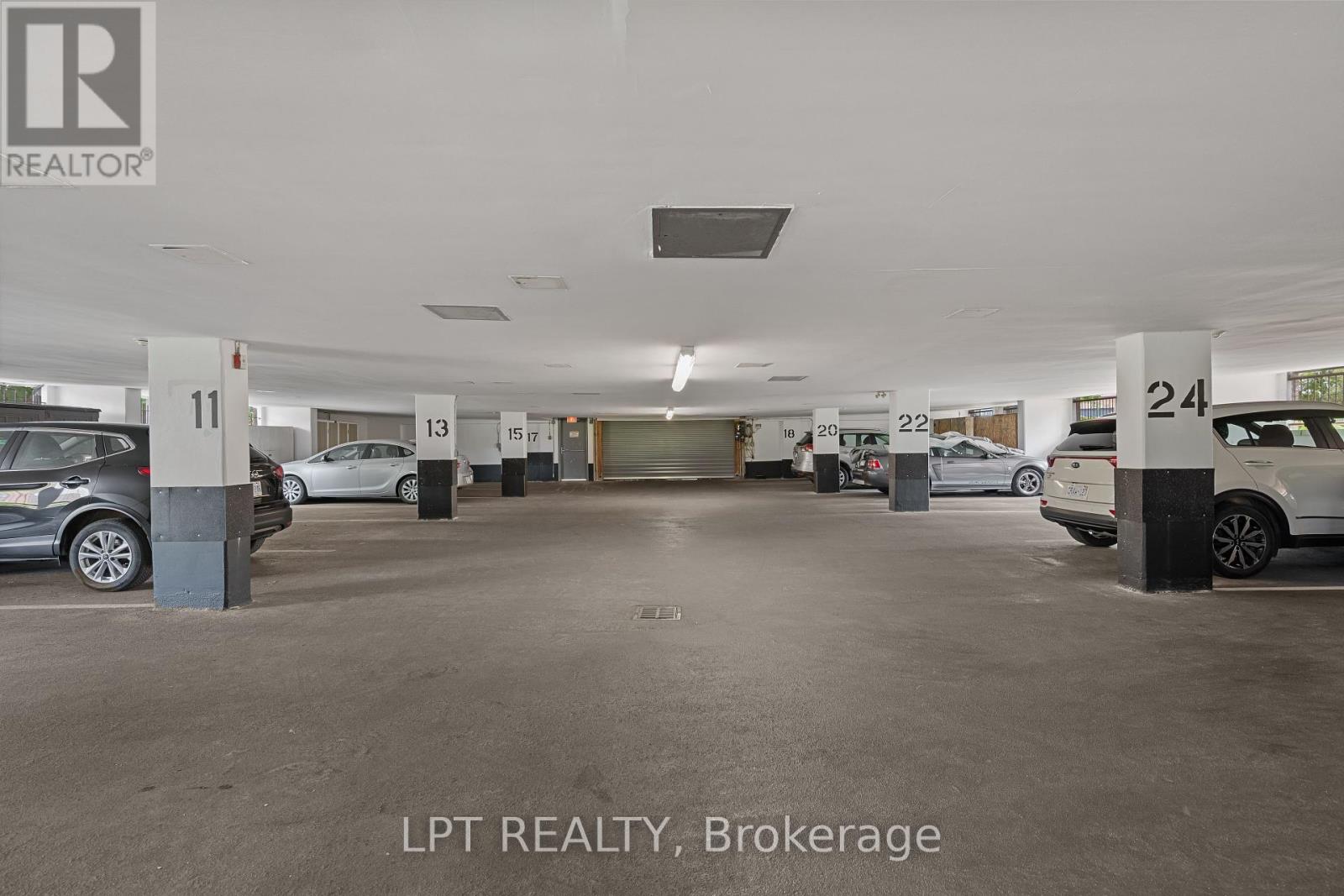 Photo 3 of 401 675 Davis Drive, Kingston ON