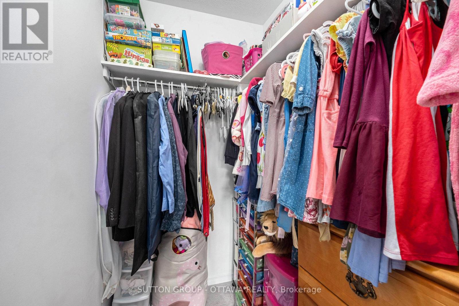 Photo 14 of 100 Camden Private, Ottawa ON