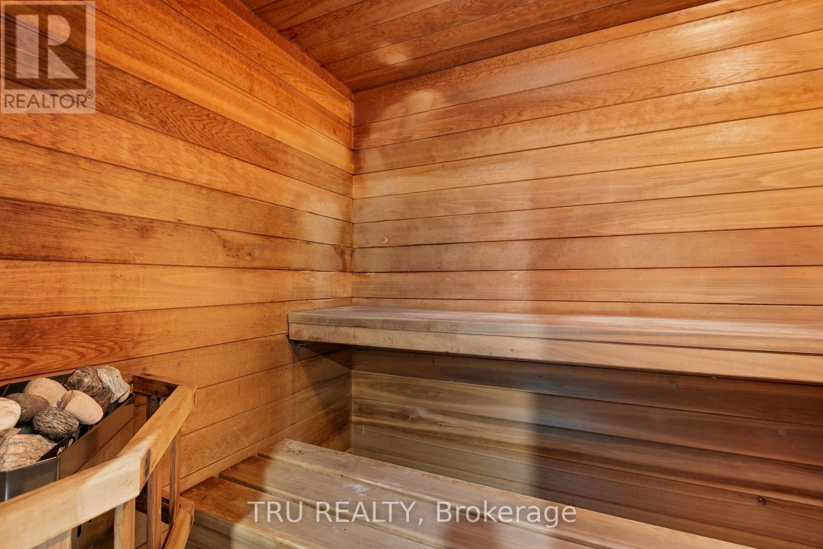 Photo 36 of 715 Mooneys Bay Place, Ottawa ON