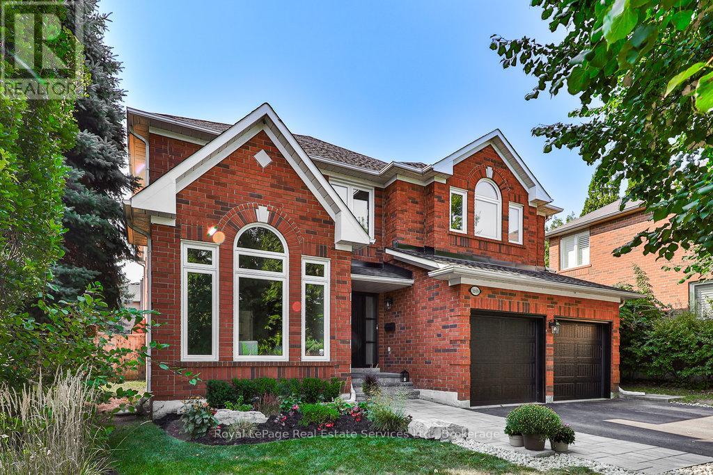 Photo 27 of 1688 Glenvista Drive, Oakville ON