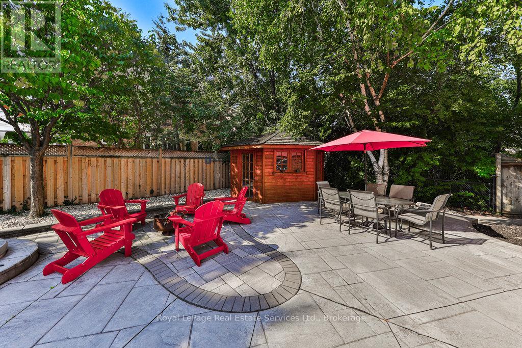 Photo 22 of 1688 Glenvista Drive, Oakville ON