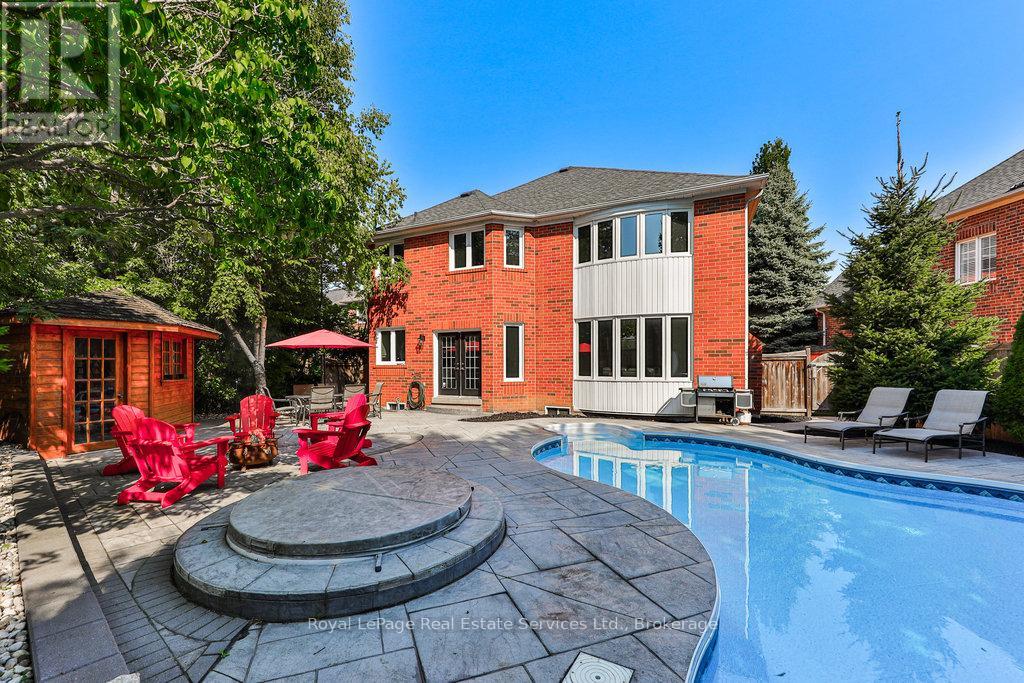 Photo 23 of 1688 Glenvista Drive, Oakville ON