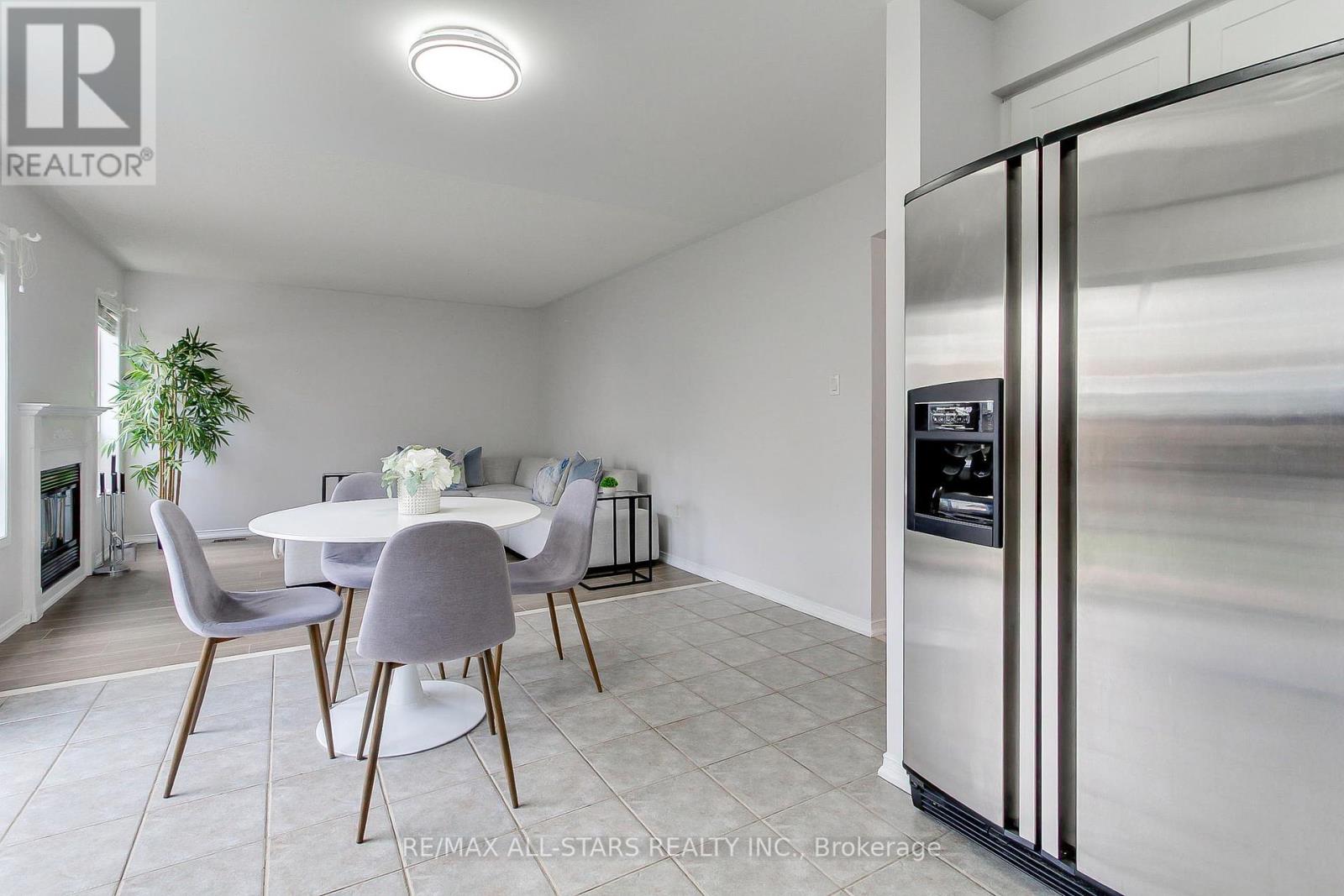 Photo 20 of 85 Handley Crescent, Ajax ON