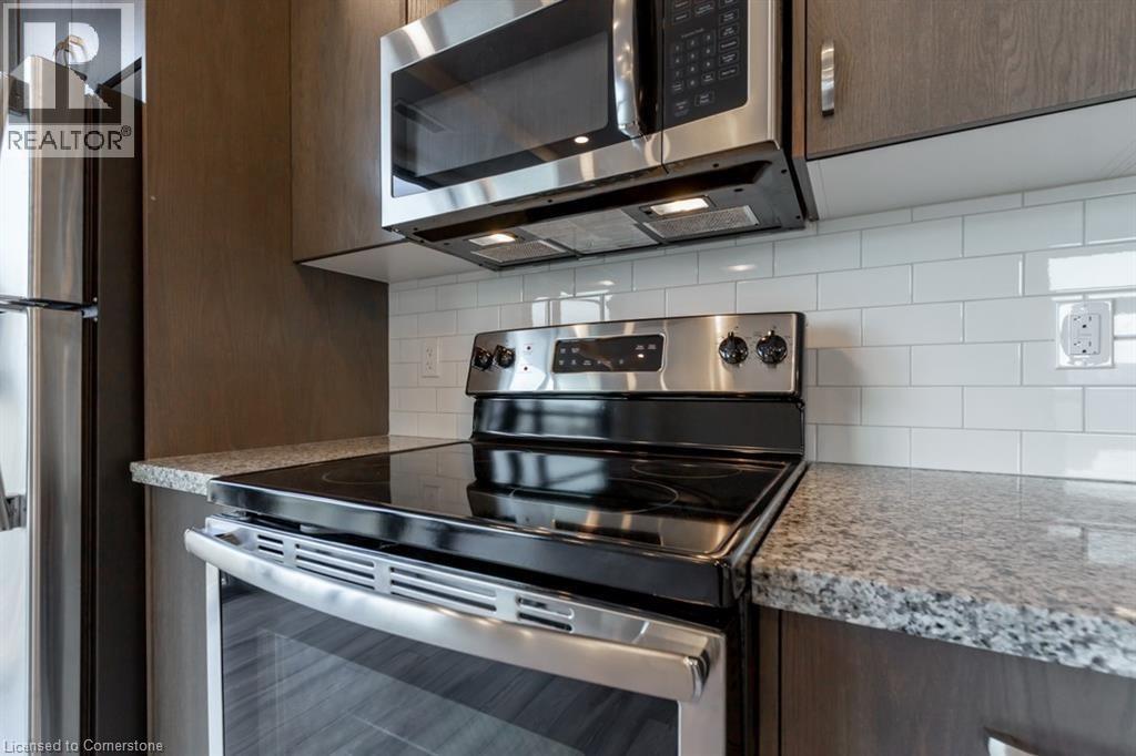 Photo 17 of 118 King Street E Unit 917, Hamilton ON