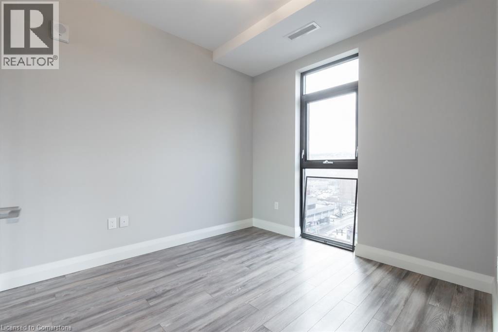 Photo 32 of 118 King Street E Unit 917, Hamilton ON