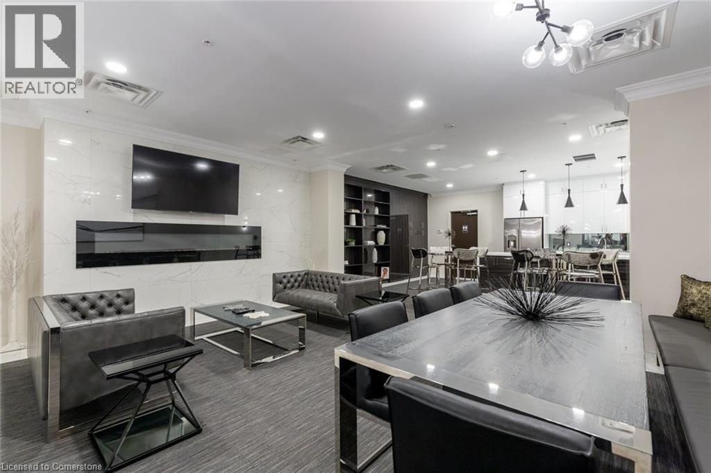 Photo 5 of 118 King Street E Unit 917, Hamilton ON