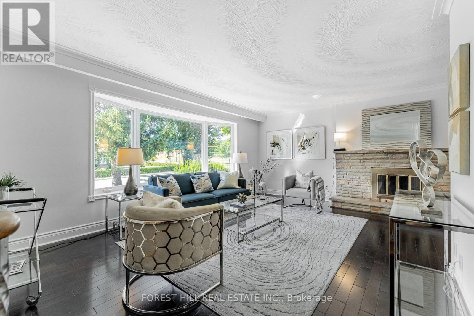 Photo 4 of 4 Dalmeny Road, Markham ON
