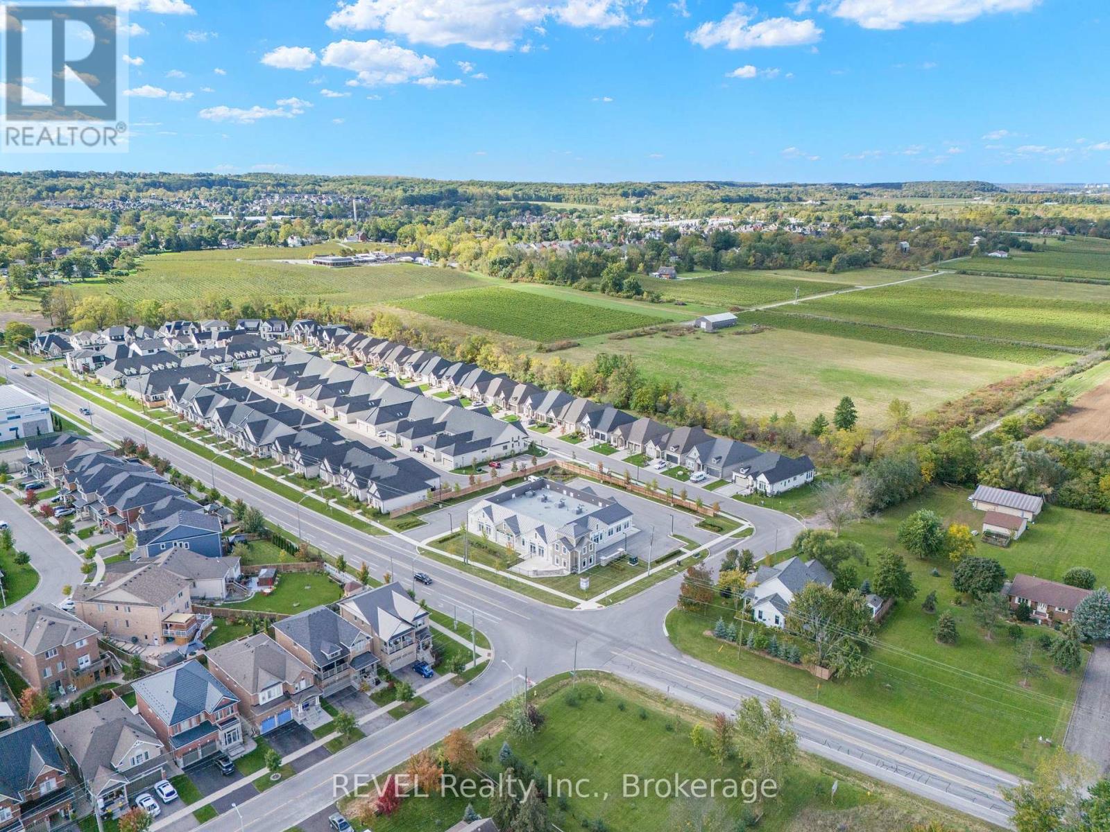Photo 14 of 1 2 412 Four Mile Creek Road, Niagaraonthelake ON