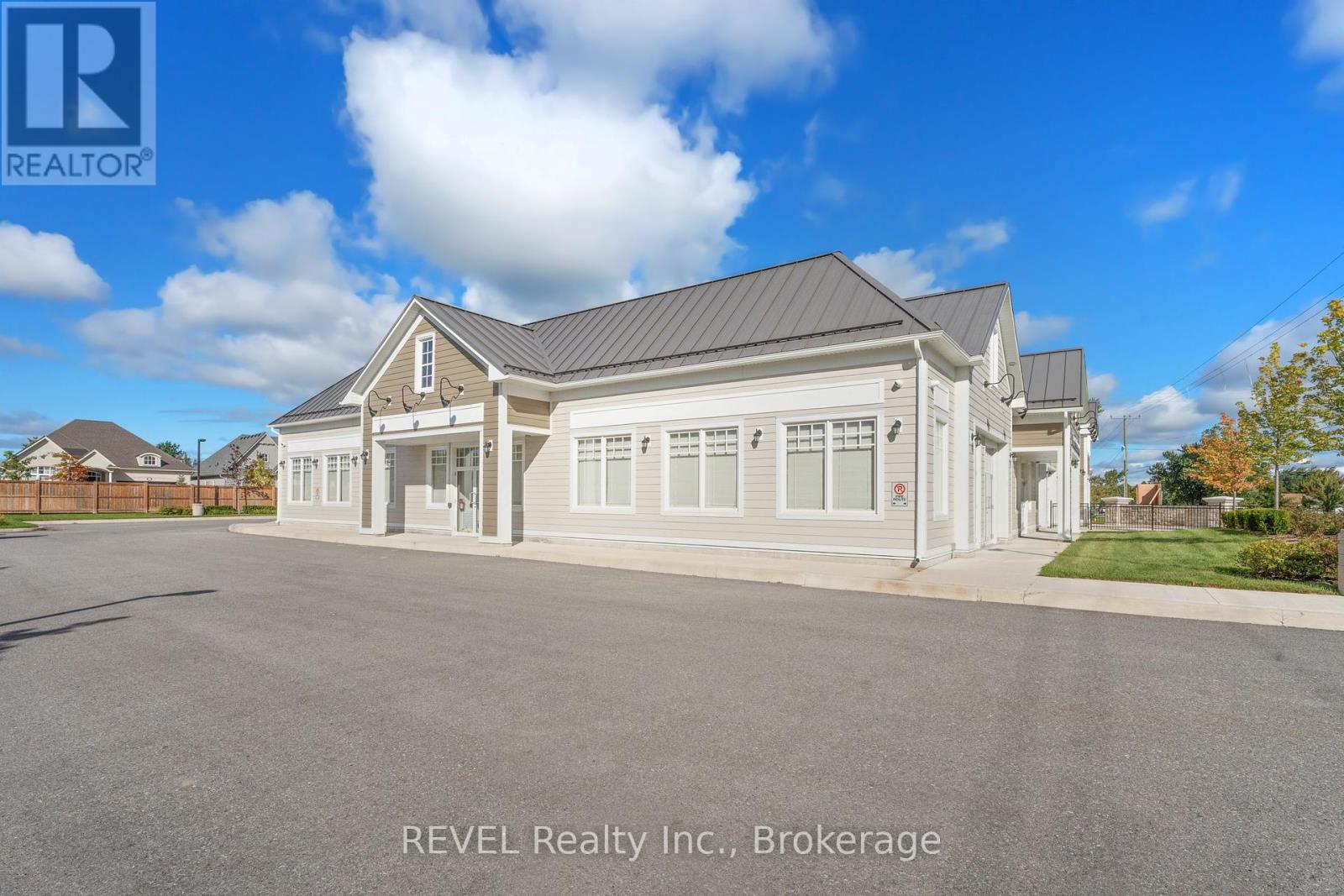 Photo 8 of 1 2 412 Four Mile Creek Road, Niagaraonthelake ON