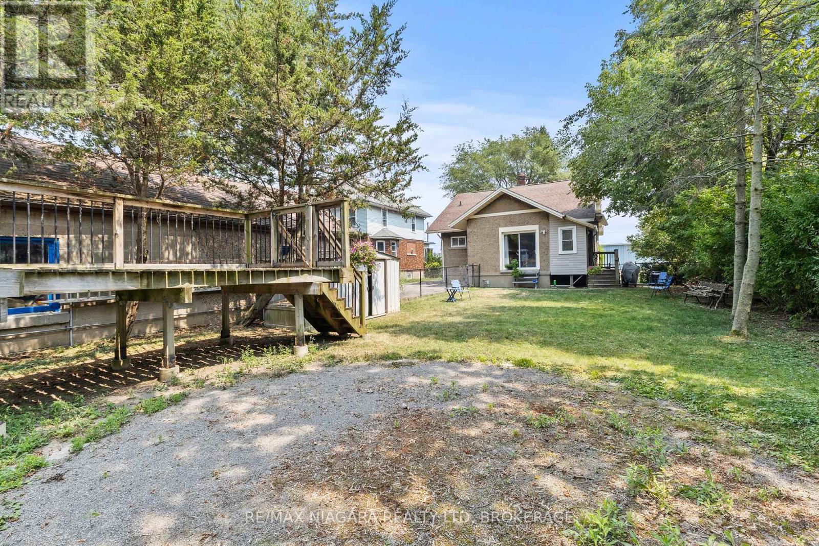 Photo 27 of 402 King Street, Port Colborne ON