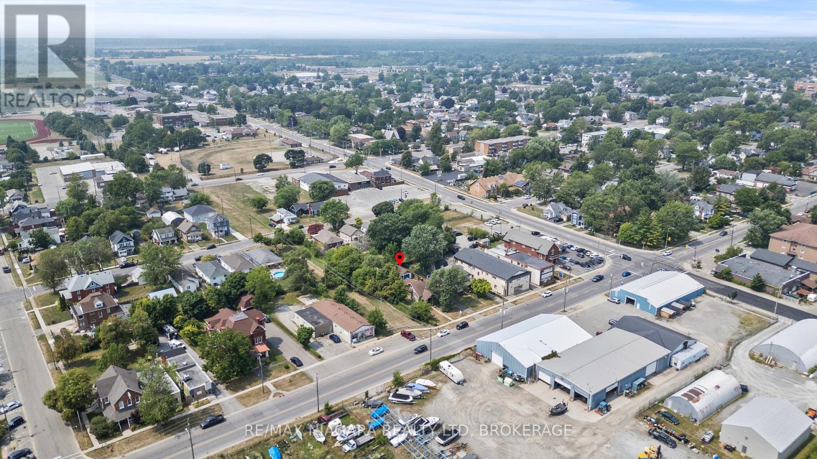 Photo 32 of 402 King Street, Port Colborne ON