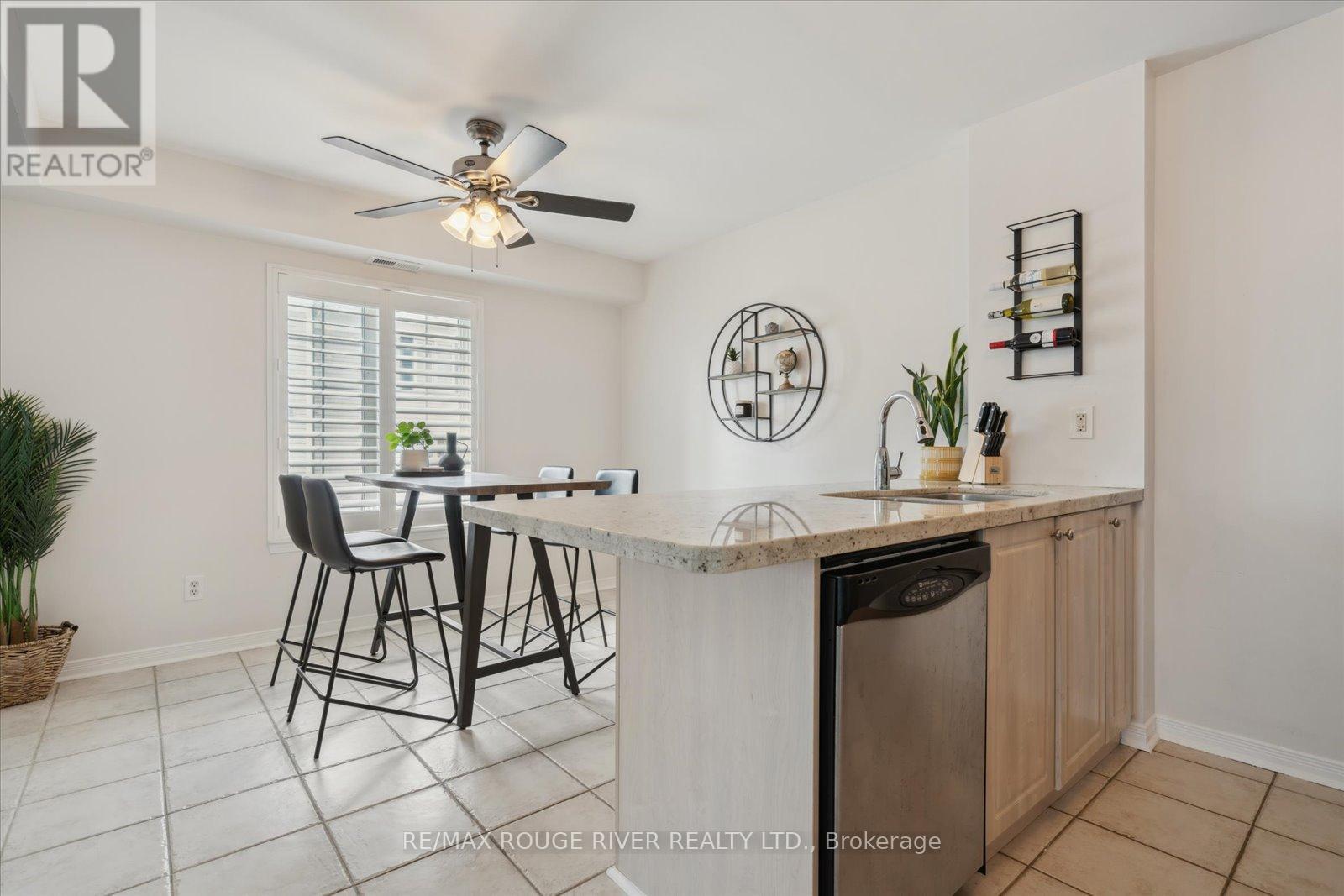Photo 21 of 212 102 Aspen Springs Drive, Clarington ON