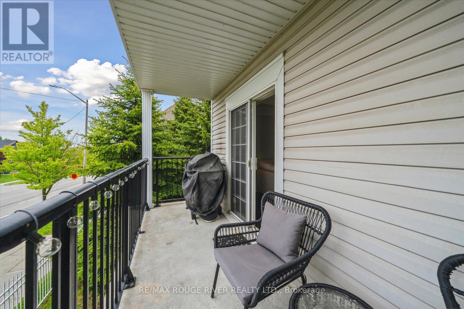 Photo 36 of 212 102 Aspen Springs Drive, Clarington ON