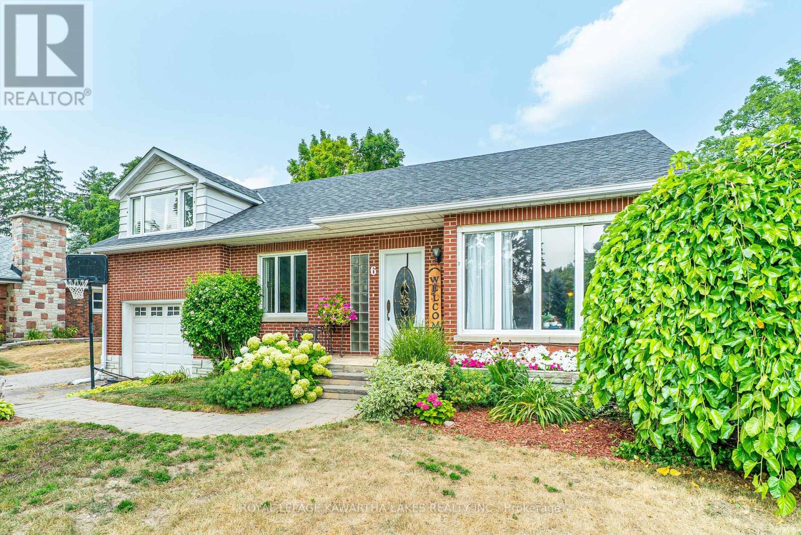 Photo 2 of 6 Roosevelt Street, Kawartha Lakes ON