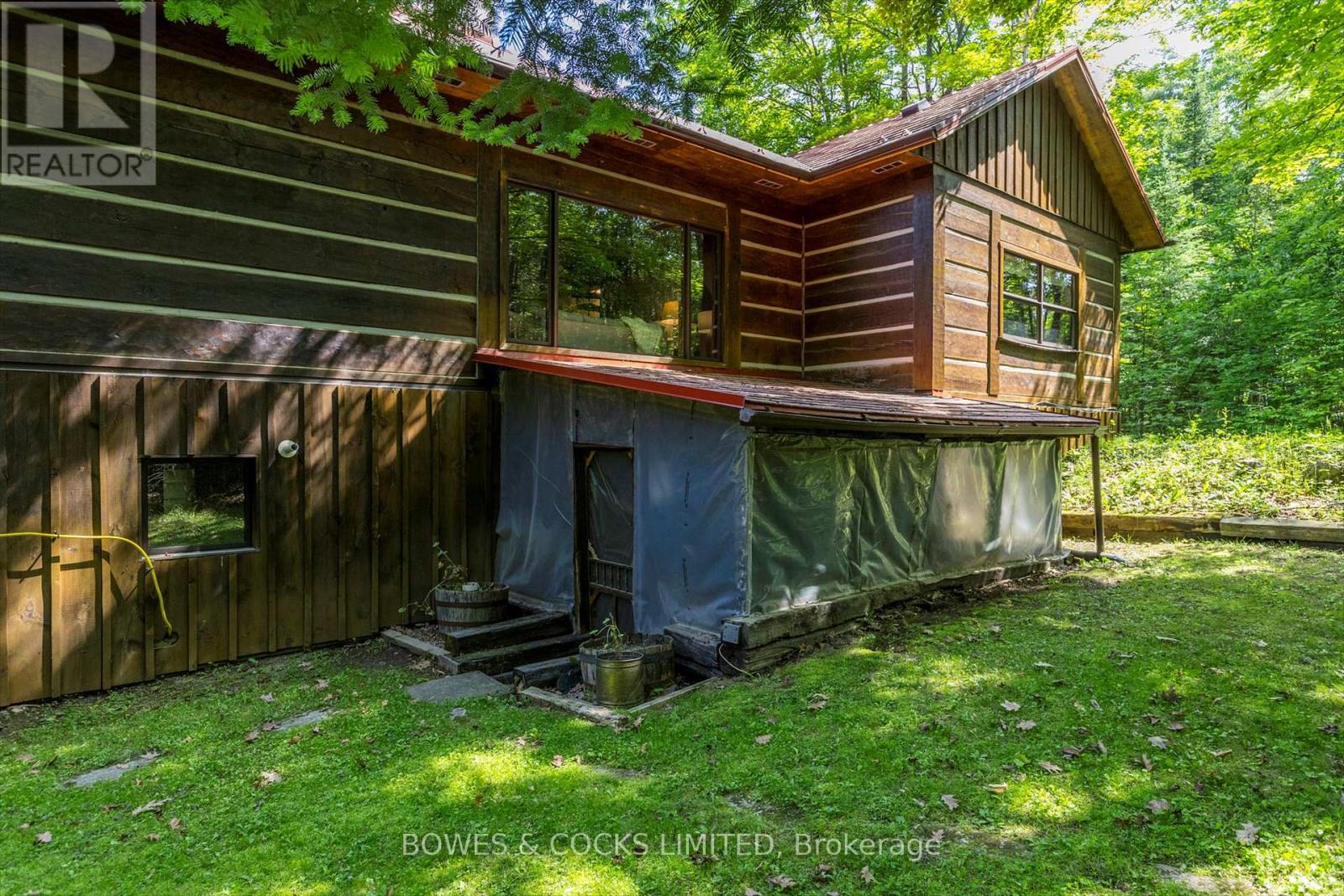 Photo 14 of 575 Golf Course Road, Dourodummer ON