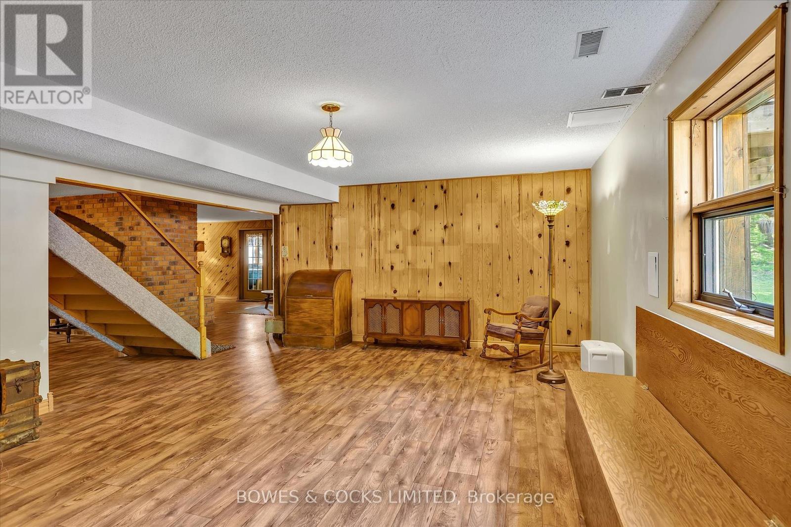 Photo 39 of 575 Golf Course Road, Dourodummer ON