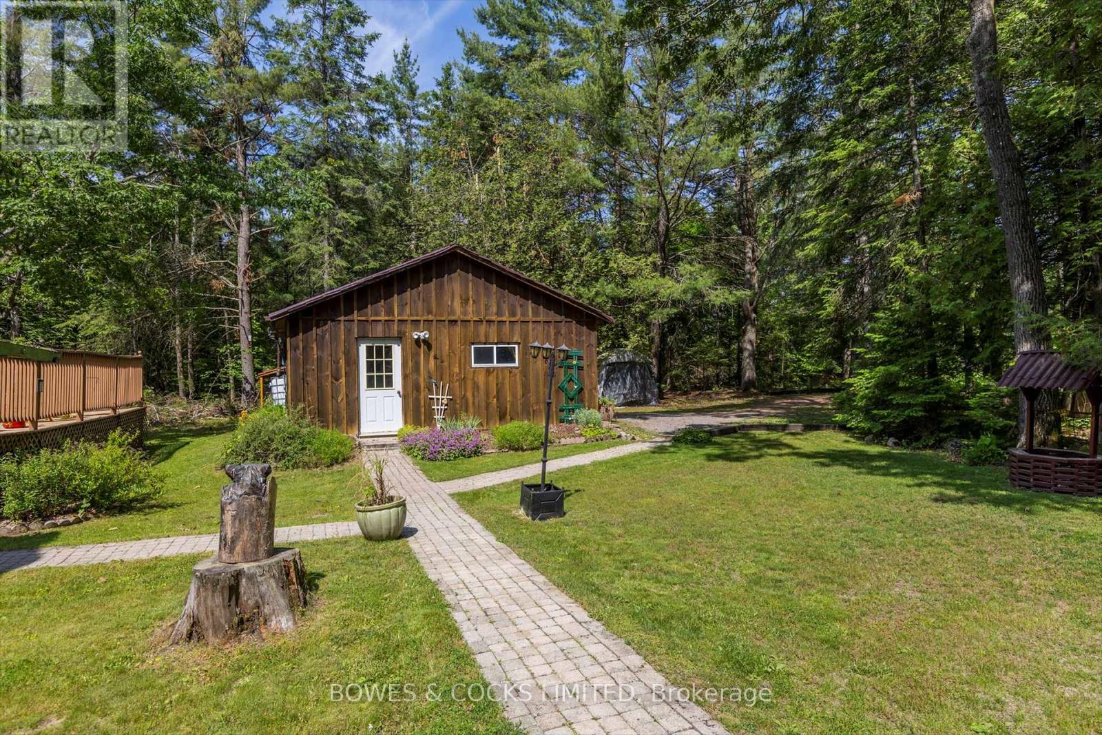 Photo 4 of 575 Golf Course Road, Dourodummer ON