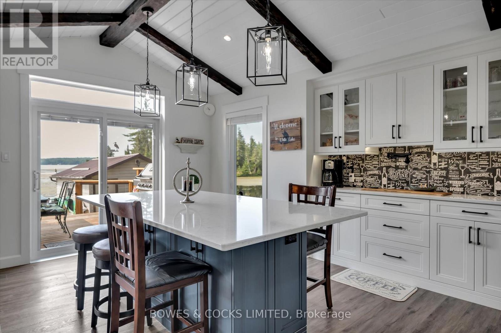 Photo 4 of 2151 Little Chipmunk Road, Dourodummer ON