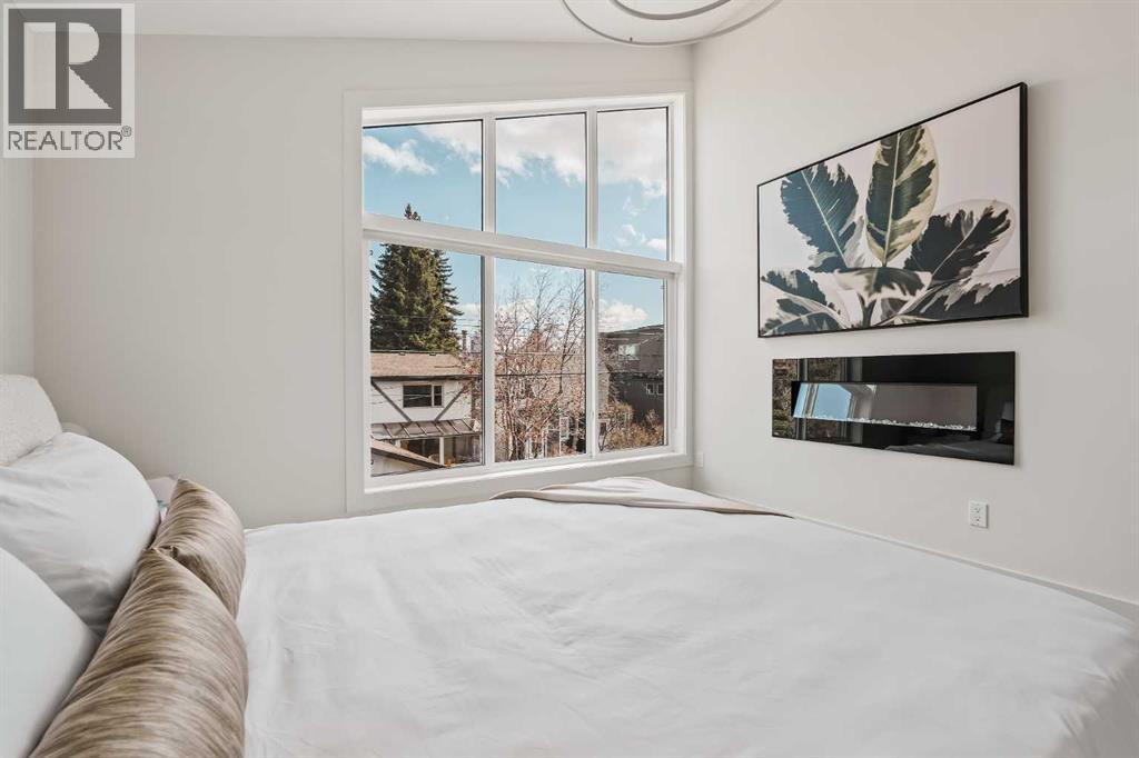 Single Family House for Sale in   Street NW West Hillhurst Calgary 