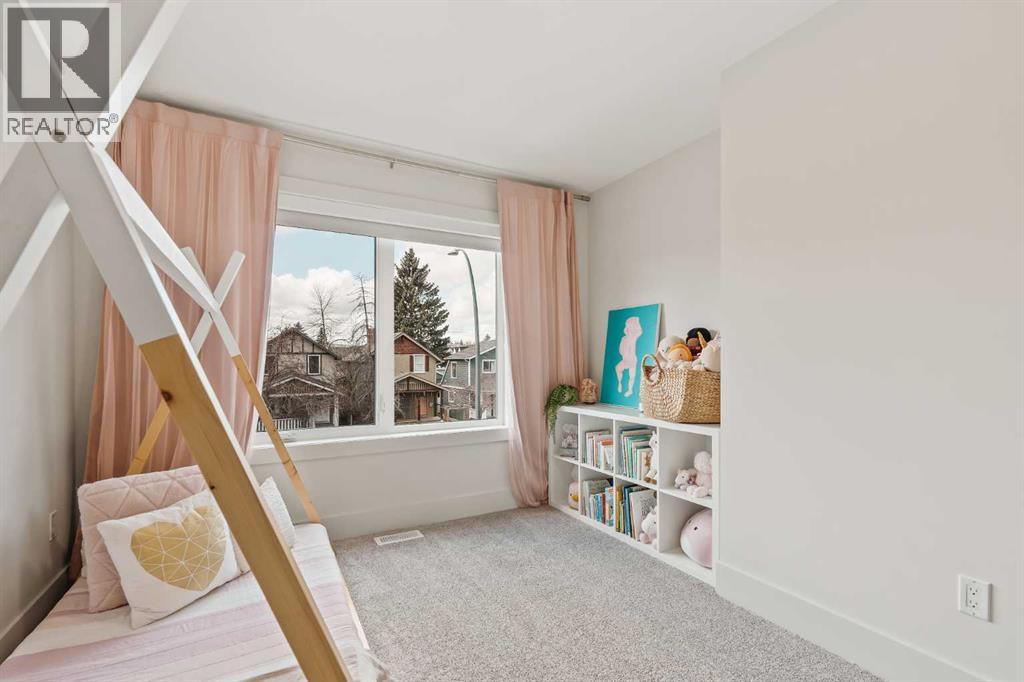 Single Family House for Sale in   Street NW West Hillhurst Calgary 