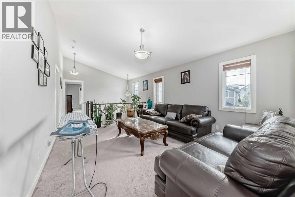 Photo 37 of 107 Nolancrest Rise Nw, Calgary AB