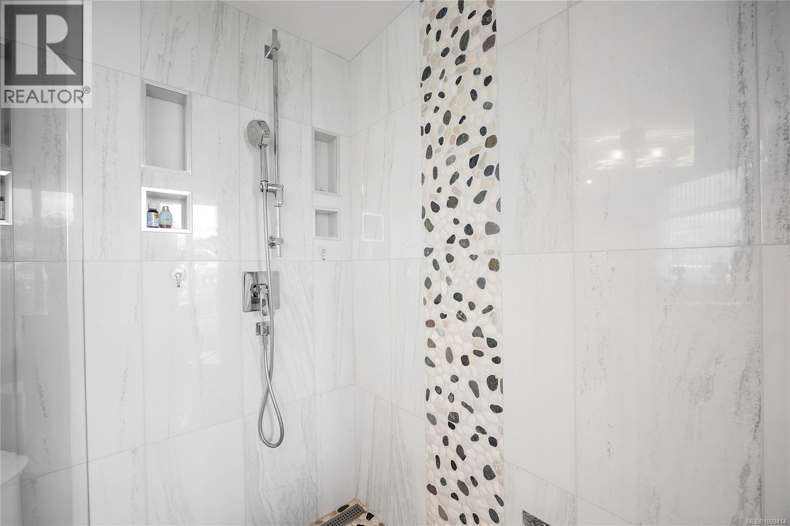 502 158 Promenade Dr, Nanaimo