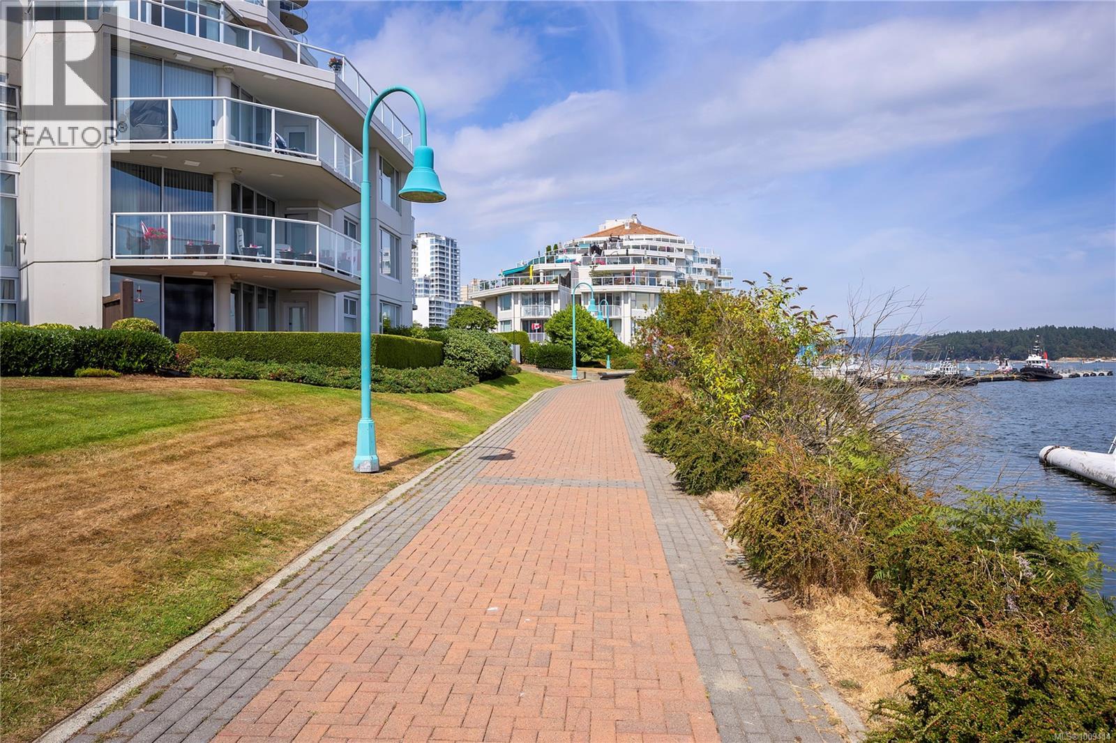 502 158 Promenade Dr, Nanaimo