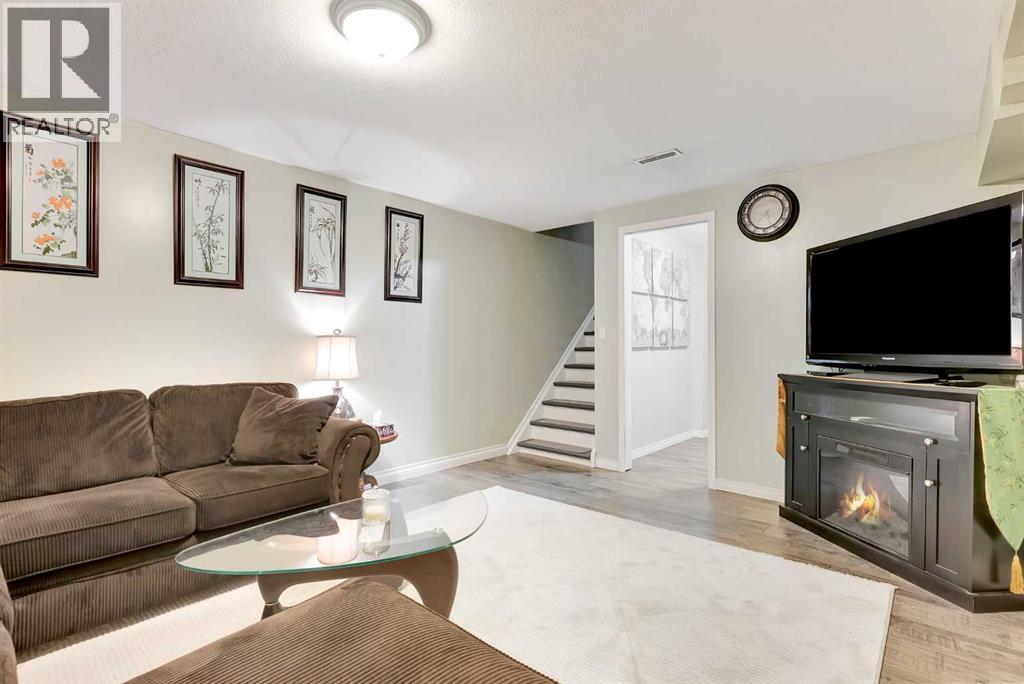 Photo 20 of 301 38 Street Sw, Calgary AB