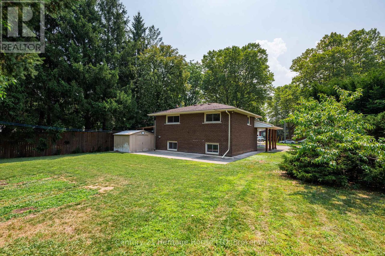 Photo 27 of 6861 Fairlawn Crescent, Niagara Falls ON
