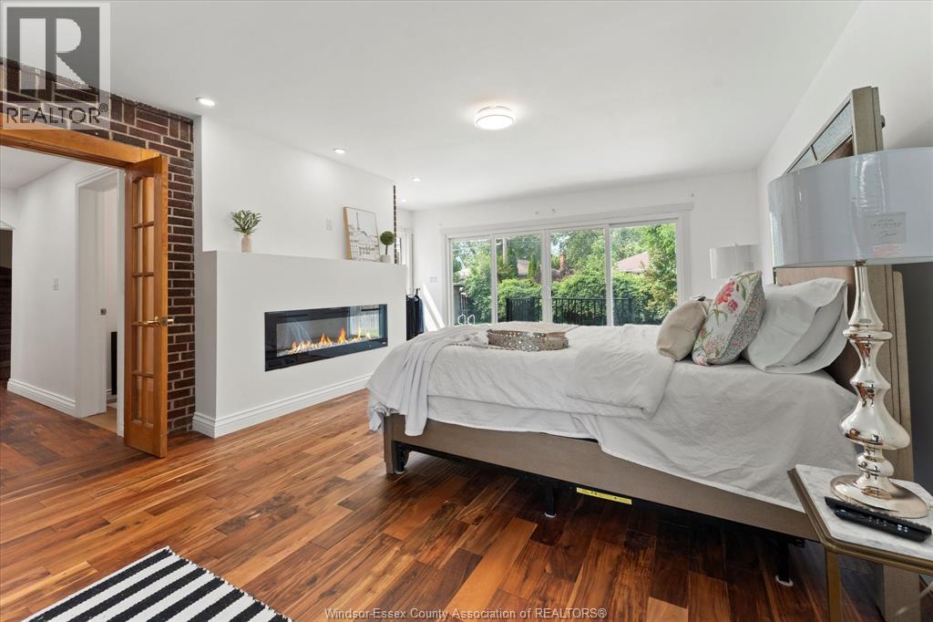 Photo 11 of 411 Belle Isle Boulevard, Windsor ON