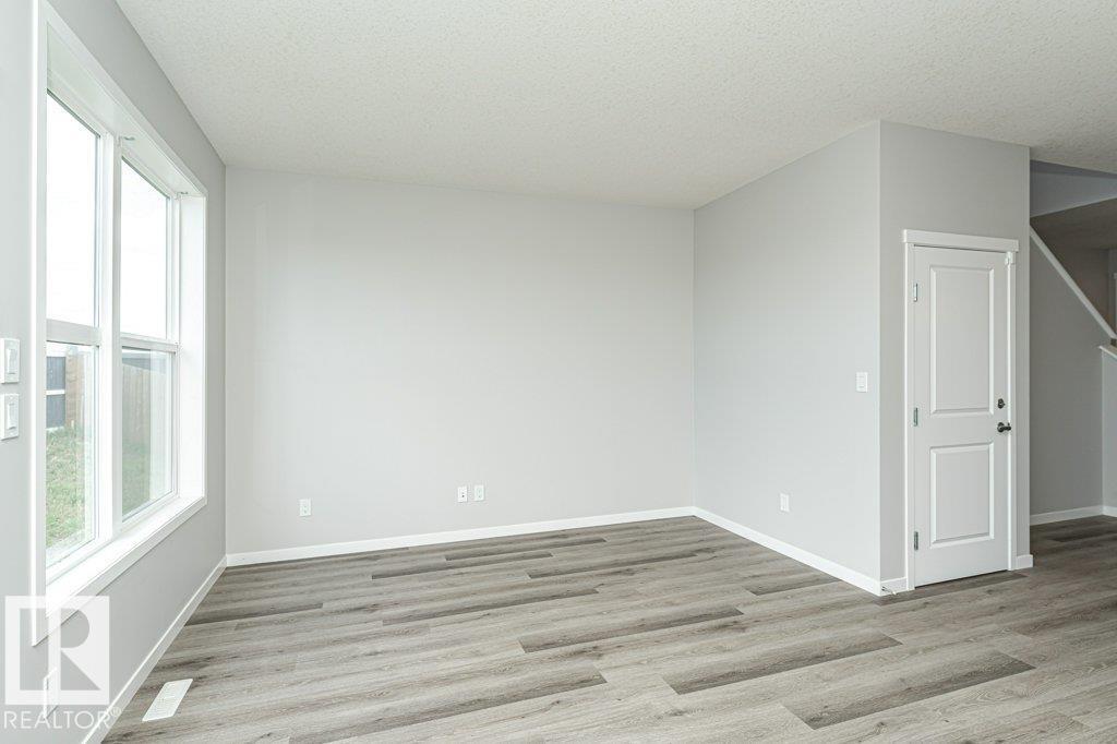 Photo 48 of 2528 152 Av Nw, Edmonton AB