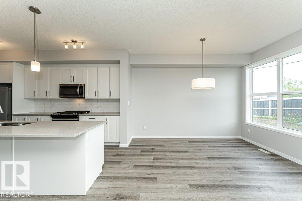 Photo 37 of 2528 152 Av Nw, Edmonton AB