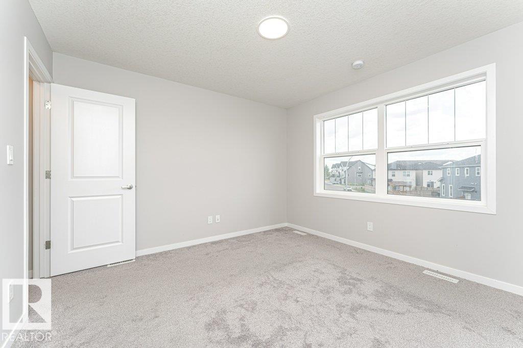 Photo 41 of 2528 152 Av Nw, Edmonton AB