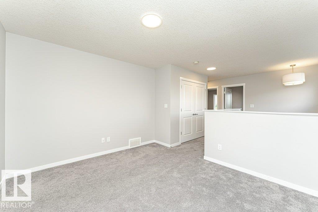 Photo 21 of 2528 152 Av Nw, Edmonton AB